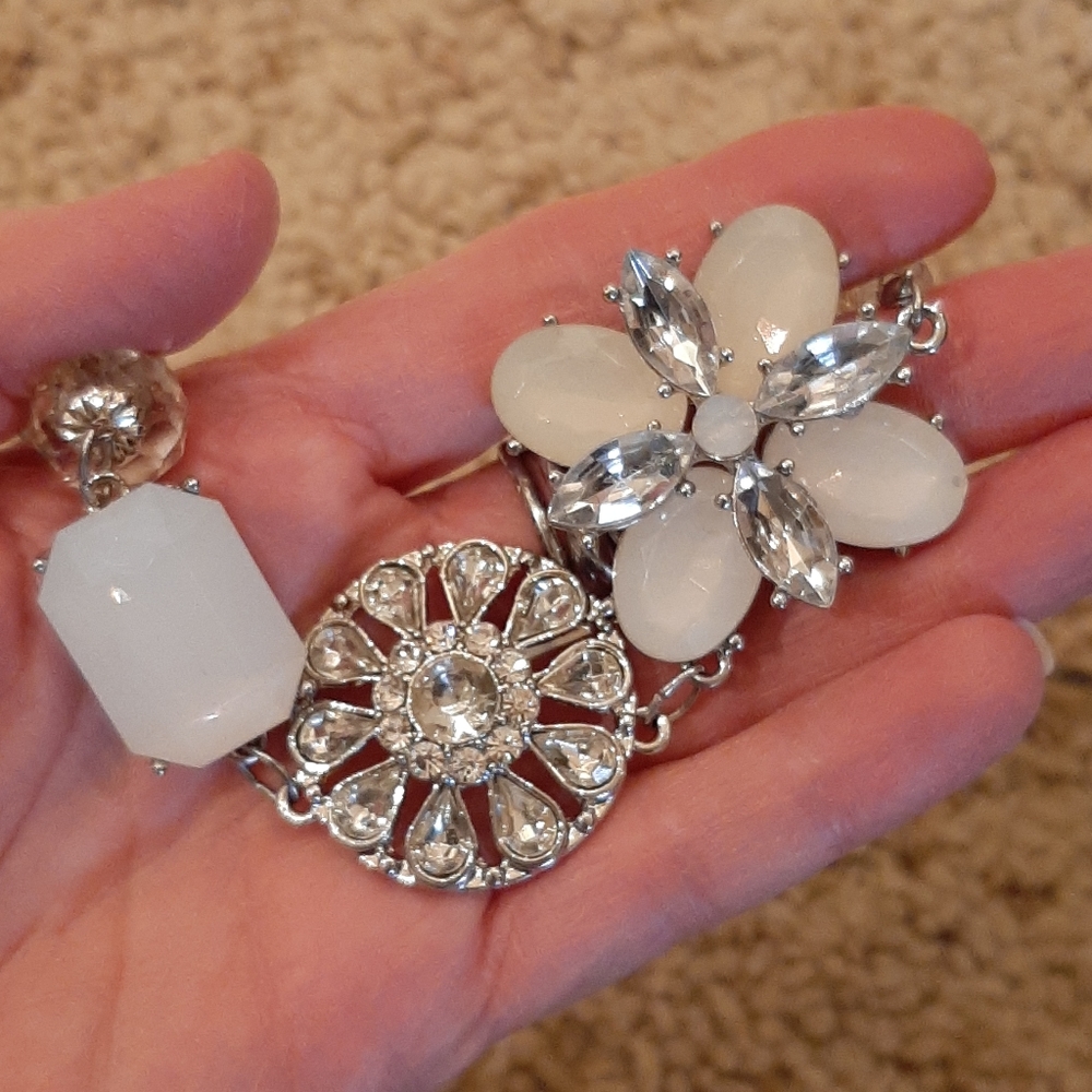 Statement necklace - Picture 14 of 15